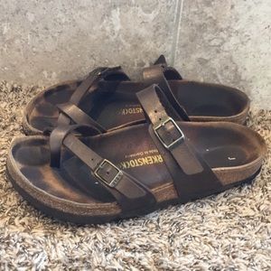Toe strap Birkenstocks